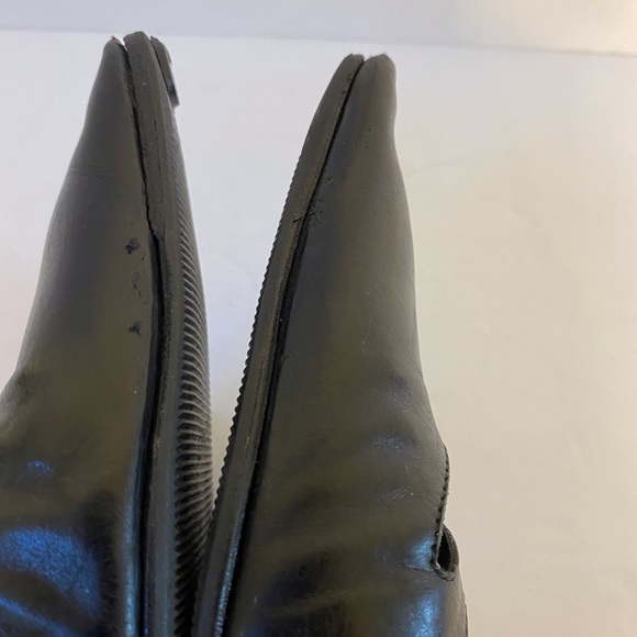 Roger Vivier black flats, size 8 - Picture 8 of 8